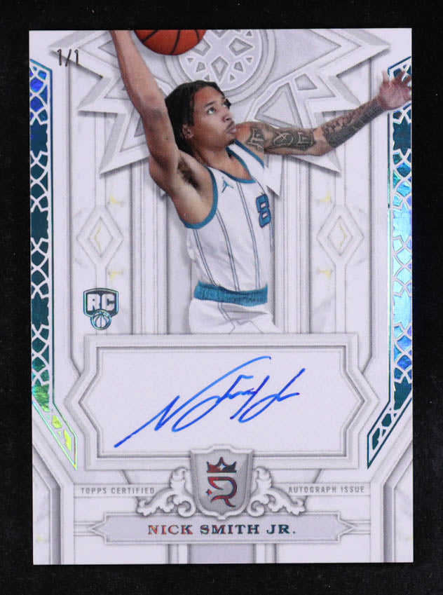Nick Smith Jr. 2023-24 Topps Royalty Pursuit of Greatness Signatures Platinum #POGNS RC #1/1