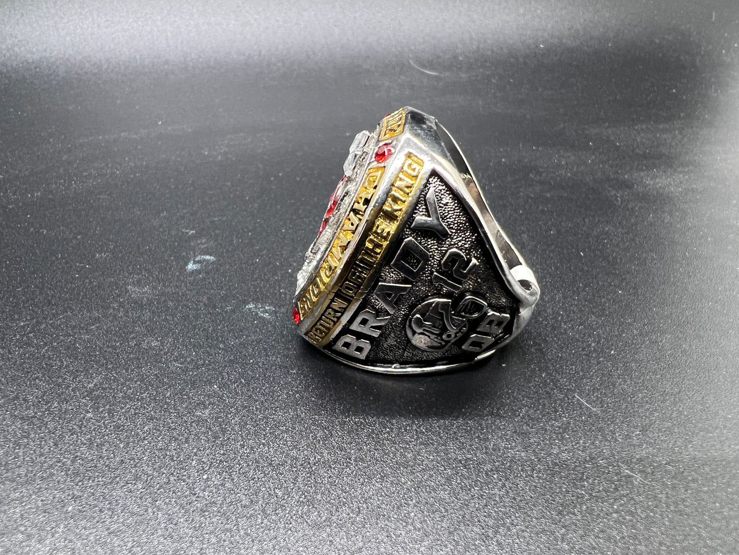 2020-2021 season Tampa Bay Tom Brady Football Championship Souvenir Ring