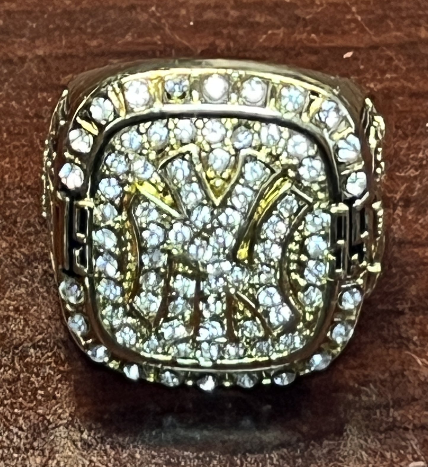 New York Yankees World Series Souvenir Rings Set Size 11 - 7 Championship Rings
