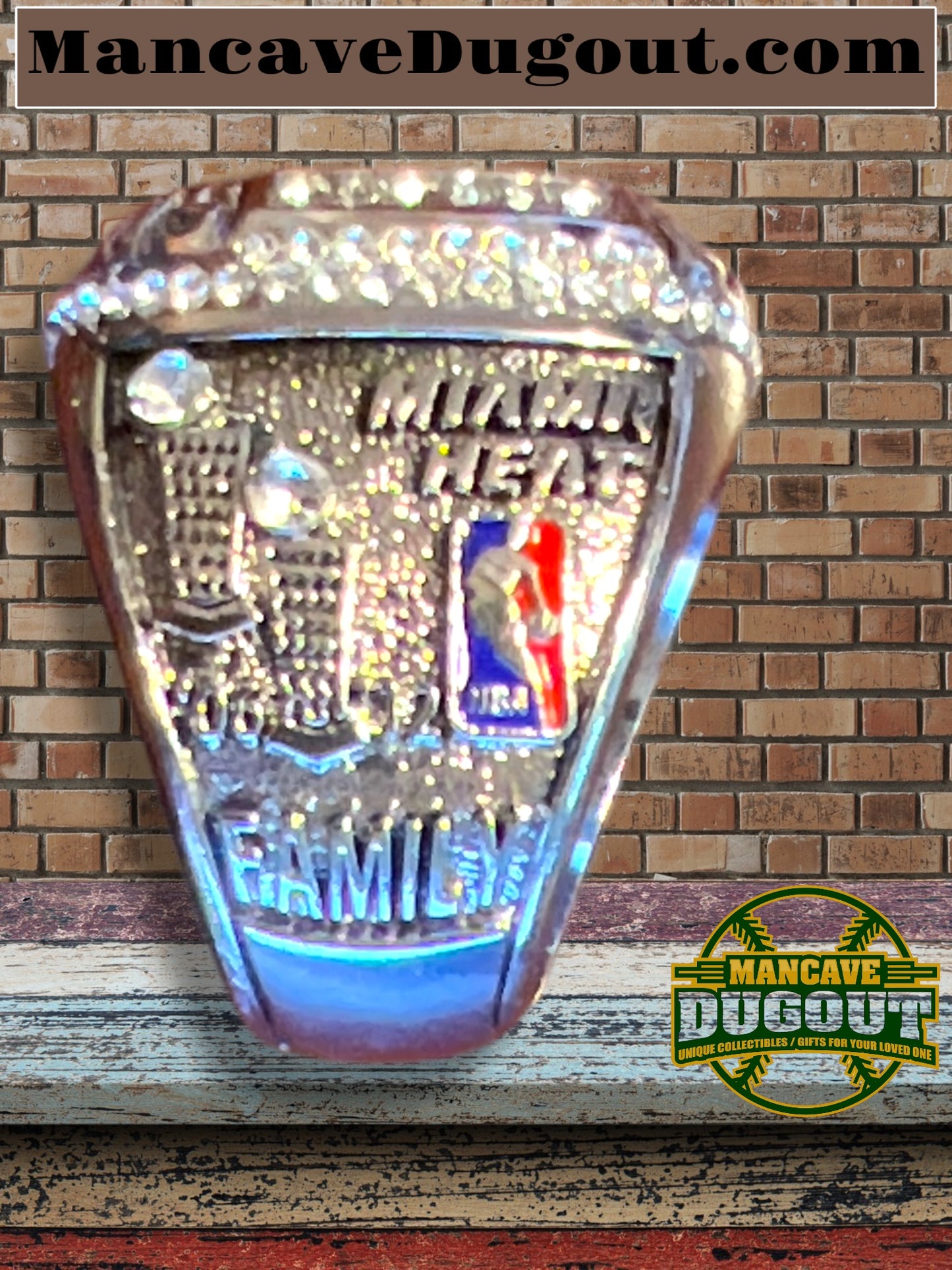 2012 – Miami Heat Championship Ring – LeBron James – REPLICA