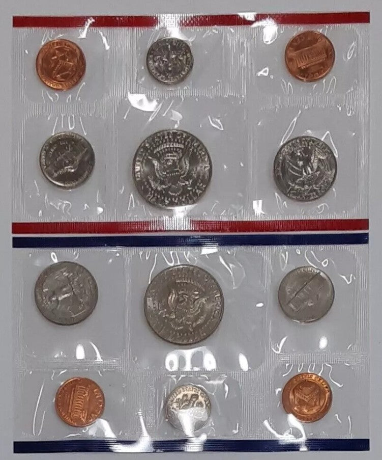 A 1989 P&D Mint Set in US Mint Cello - 10 Coin Set - Brilliant Uncirculated - with Envelope and COA