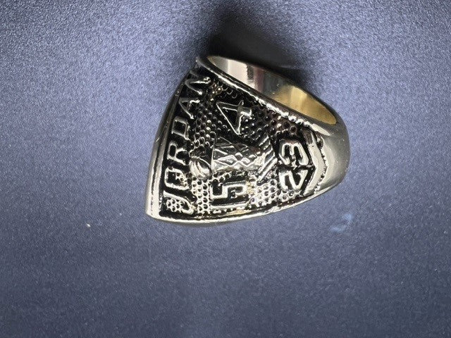 1993 Championship Ring - Bulls - Replica