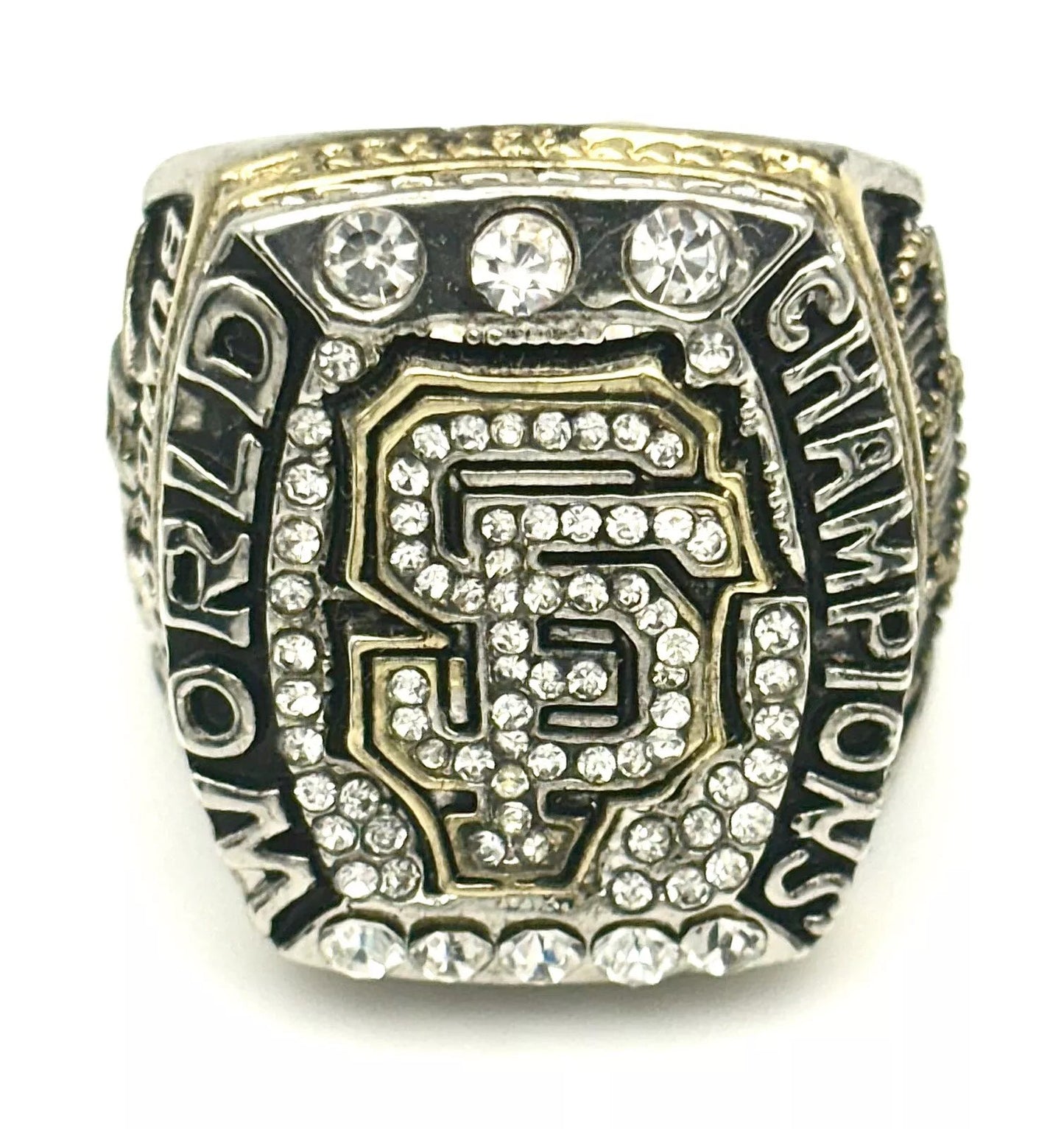 2014 San Francisco Giants World Series Ring-Bumgarner– REPLICA – with Clear Display Case