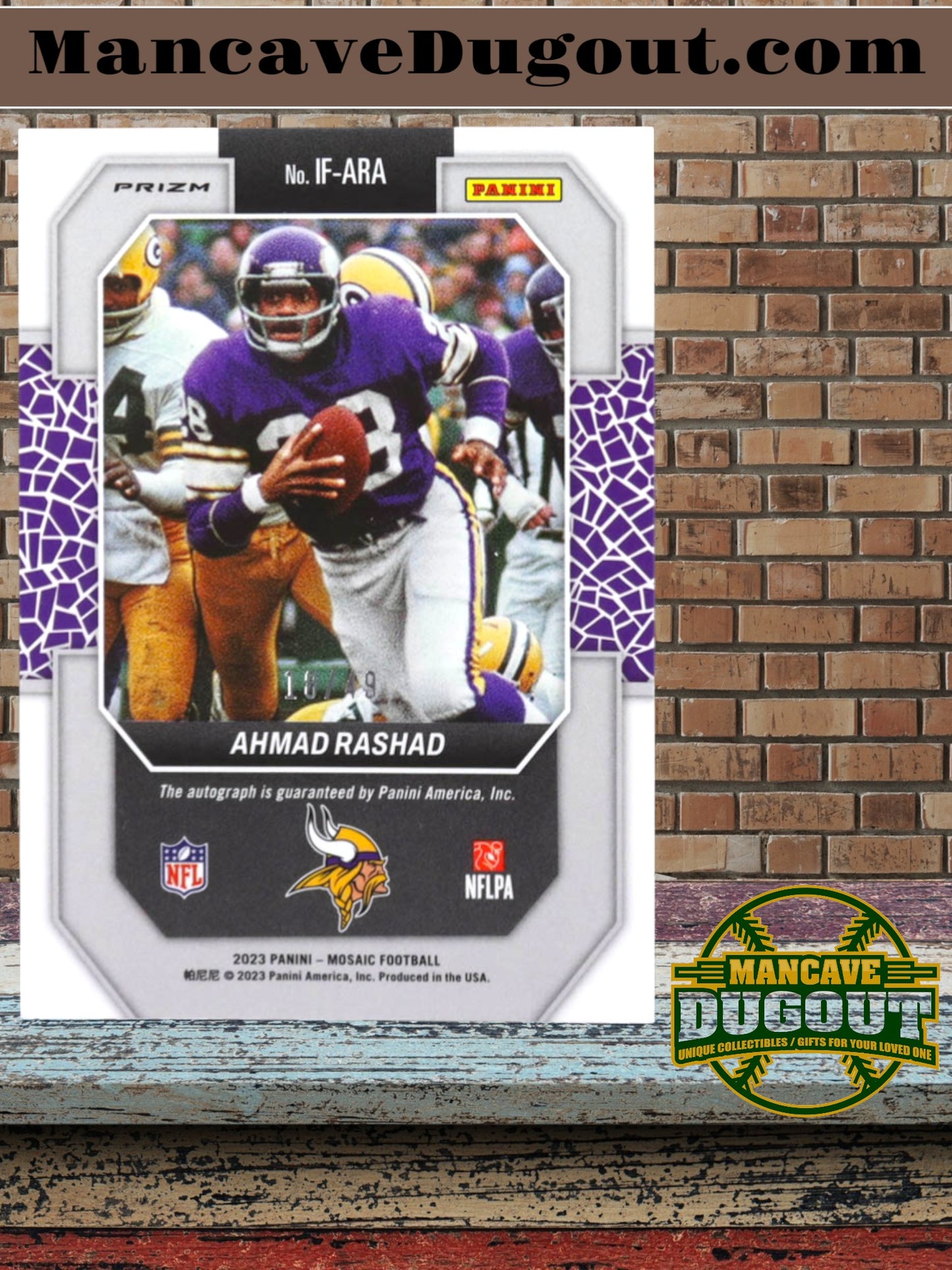 Ahmad Rashad – 2023 Panini Mosaic - In Focus Signatures Purple #24 – Serial #18/49