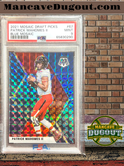 2021 Mosaic Draft Picks Patrick Mahomes II Blue Mosaic #67 /75 PSA 9 POP 2