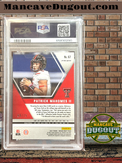 2021 Mosaic Draft Picks Patrick Mahomes II Blue Mosaic #67 /75 PSA 9 POP 2