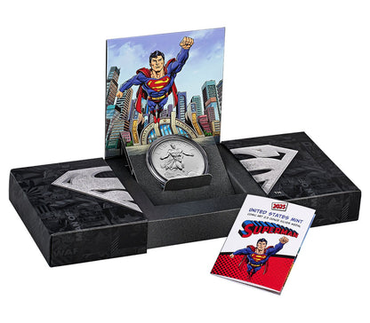 Comic Art 2.5 Ounce Silver Medal – Superman™