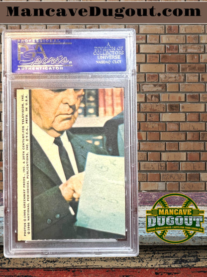 1966 Topps Batlaffs #32 – Batman & Robin - PSA 7