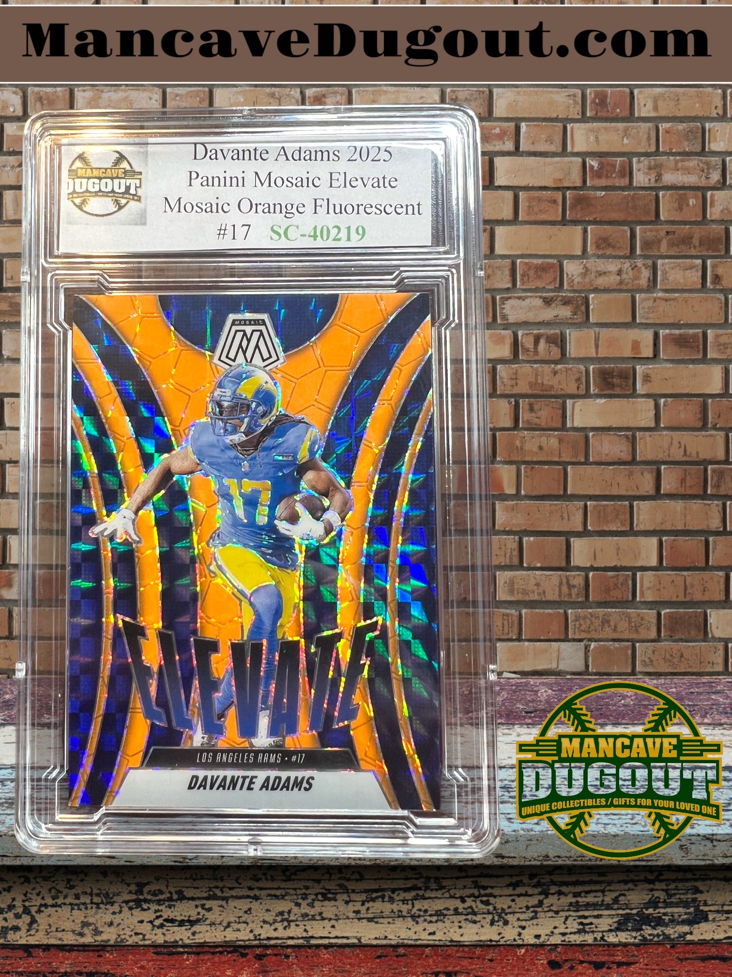 Davante Adams 2025 Panini Mosaic ELEVATE – Orange Fluorescent #17