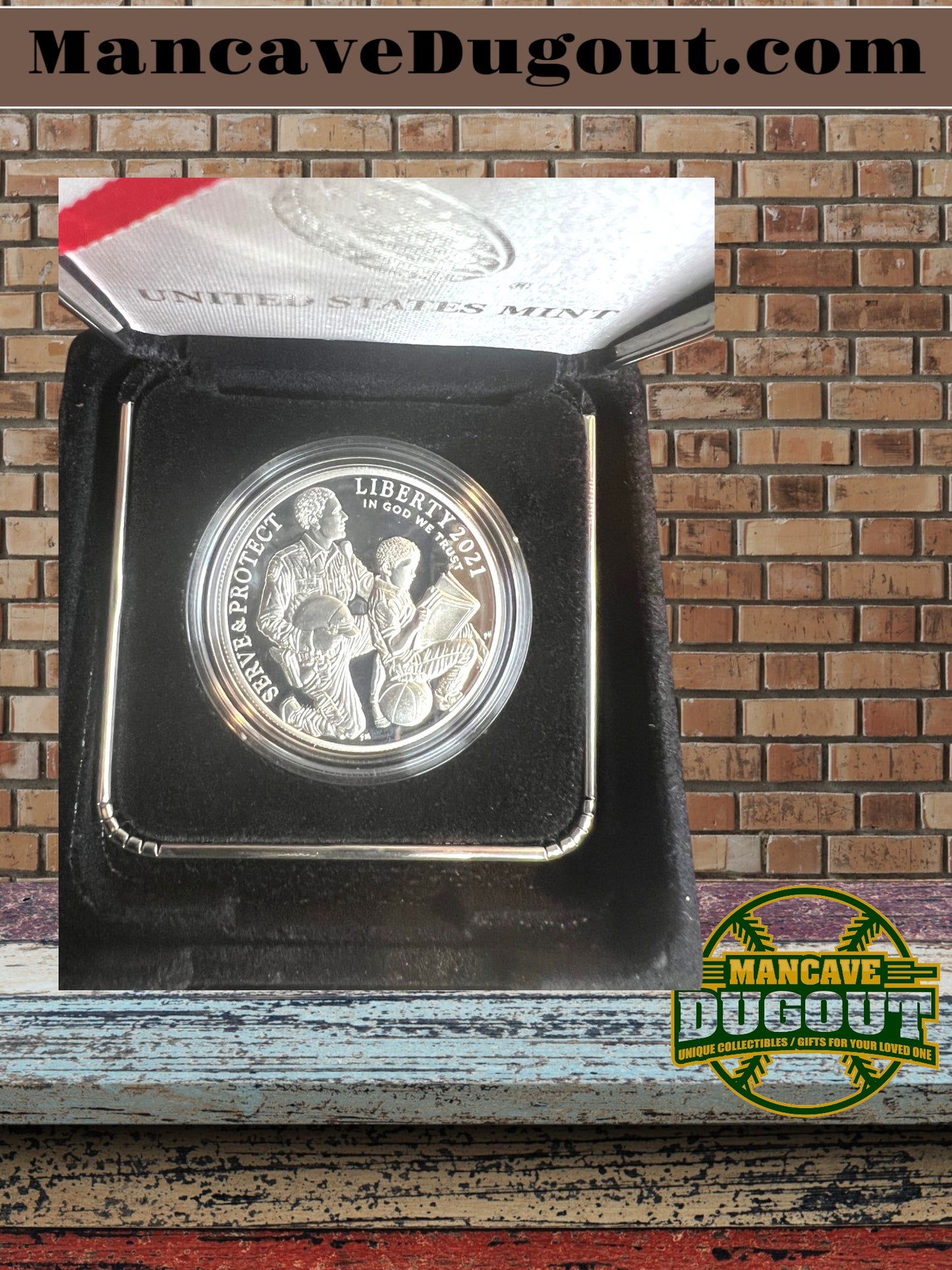 2021 National Law Enforcement Memorial - Proof Silver Dollar – Philadelphia Mint (P) – 99.9% Silver