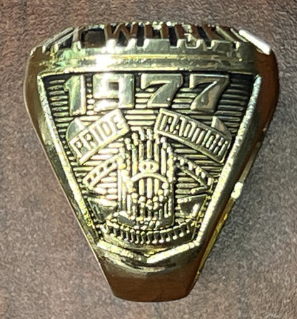 New York Yankees World Series Souvenir Rings Set Size 11 - 7 Championship Rings