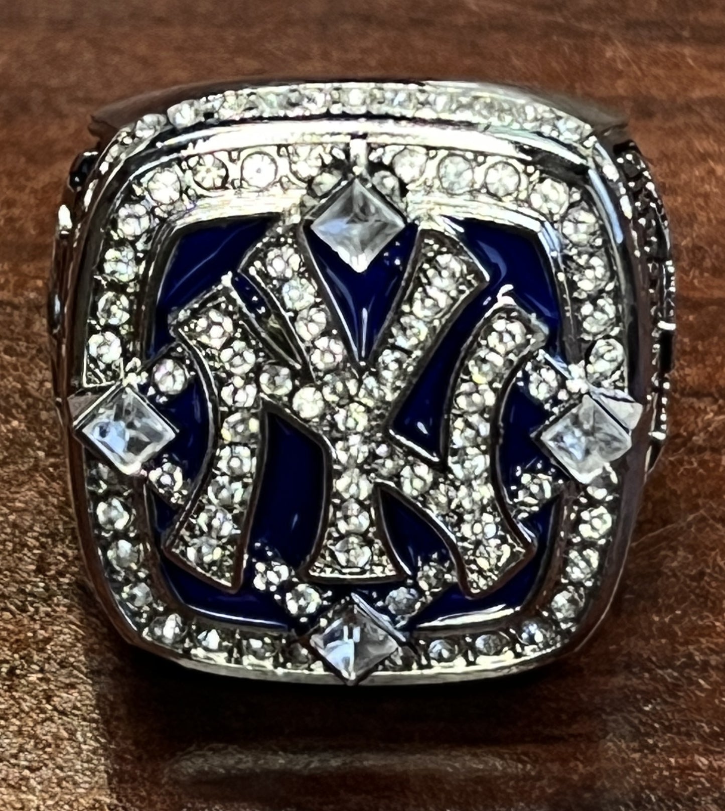New York Yankees World Series Souvenir Rings Set Size 11 - 7 Championship Rings