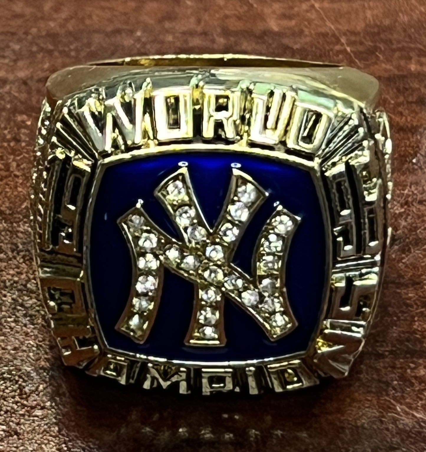 New York Yankees World Series Souvenir Rings Set Size 11 - 7 Championship Rings