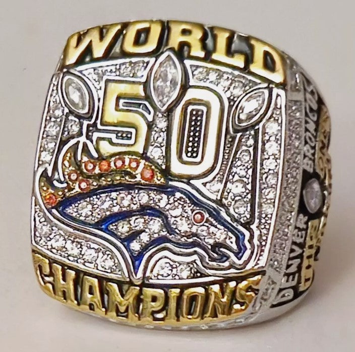 2015 - 2016 Peyton Manning Denver Broncos Super Bowl World Champions Replica Ring (Super Bowl L (50))