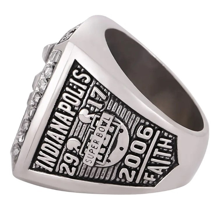 2006 - Indianapolis Colts Peyton Manning Super Bowl Replica Ring