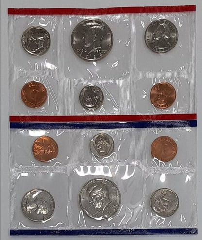 A 1989 P&D Mint Set in US Mint Cello - 10 Coin Set - Brilliant Uncirculated - with Envelope and COA