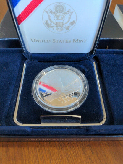 1999 P Yellowstone National Park Proof Commemorative 90% Silver Dollar US Coin