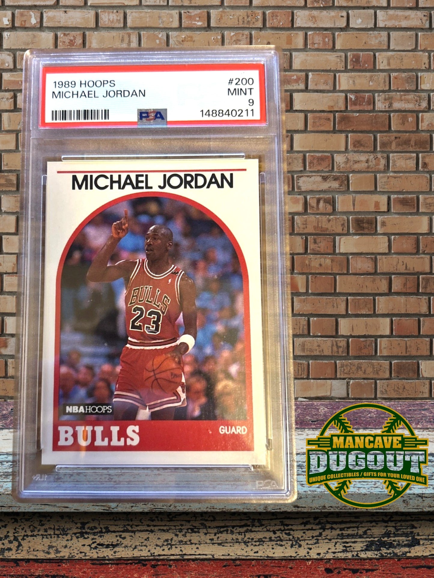 1989 Hoops Michael Jordan #200 – PSA 9 Mint - Chicago Bulls • NBA Icon • Early Career MJ